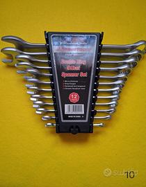 Set di 12 chiavi per bulloni