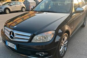 Mercedes c220 automatico !!!!! Allestimento AMG!!!