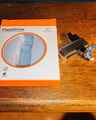 Chiavetta USB 512Gb per PC e Smartphone