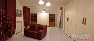 Selva candida bilocale con balcone