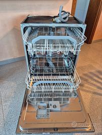 Lavastoviglie Ariston Hotpoint