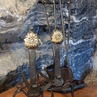 Coppia di alari + set camino inizio ‘900