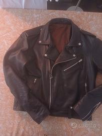 Giubbotto biker uomo in pelle. 