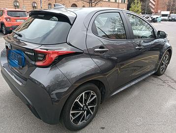 yaris