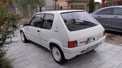 Peugeot 205 rallye