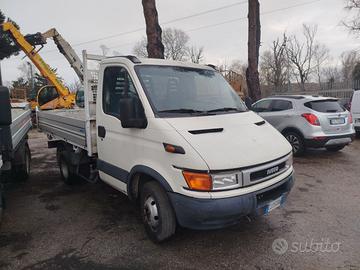 Iveco daily ribaltabile  Patente B