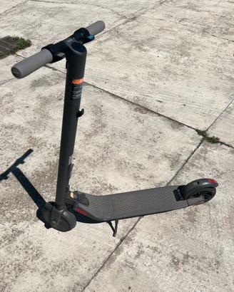 Monopattino Ninebot ES2 by Segway