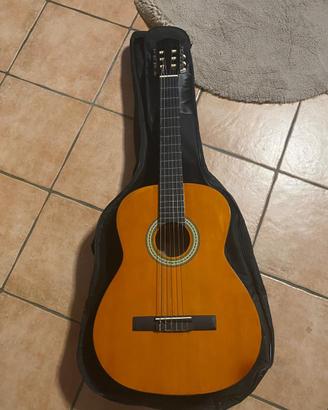 Chitarra acustica Messina