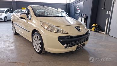 Peugeot 207 1.6 VTi 120CV CC Féline