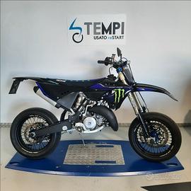 YAMAHA YZ 125 LC Monster