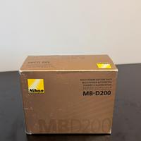 Nikon MB-D200