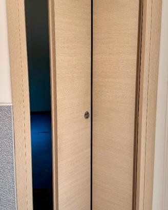 1 Porta interna a libro in legno - 70x210cm