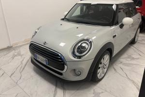 Mini Cooper 1500 D Baker Street Unipro 2019