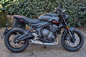 Triumph Trident 660