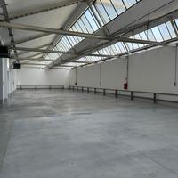 CALENZANO Capannone commerciale