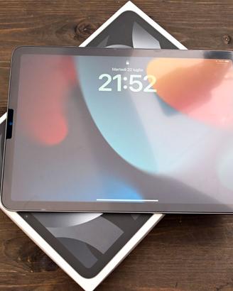 Apple iPad Air Wi-Fi 256GB Grigio siderale 5a Gen