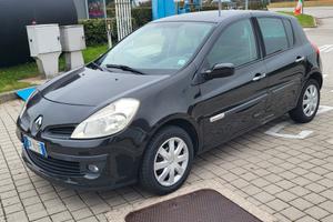 Renault Clio 1.2 16V 5 porte Dynamique