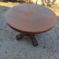 Tavolo rotondo in legno allungabile