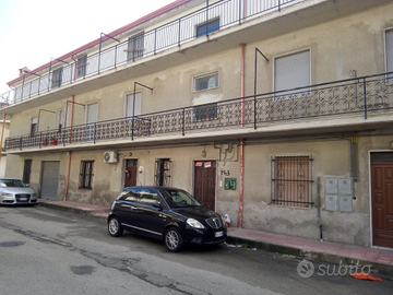Botricello 3 piani in via Piave