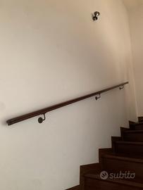 Corrimano in legno