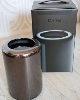 Apple Mac Pro 2013 12-Core 2,7 GHz – 64 GB RAM