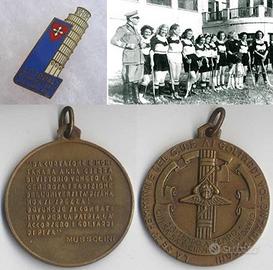 Medaglia la sezione femminile del g.u.f. volontari