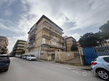 4 LOCALI A ARZANO
