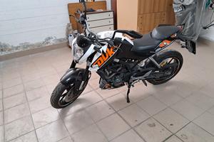 KTM DUKE 125 2016