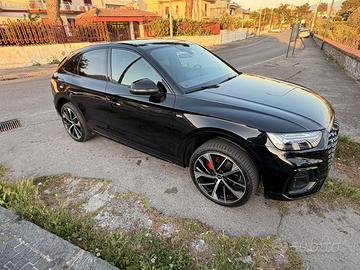Q5 SPB 40 quattro s line identity black italiana