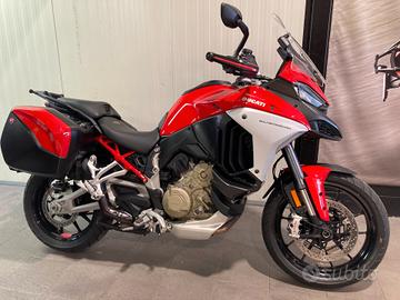 Ducati Multistrada V4 S Travel & Radar