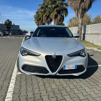 Stelvio 2.2 Turbo Diesel 190 CV Q4 Sprint
