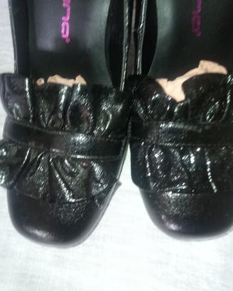 Scarpe in pelle nera Fornarina 