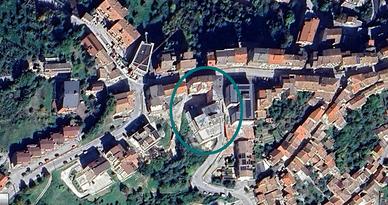 Immobile in asta di 385 m² con più di 5 locali a M