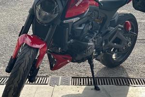 Ducati Monster 937
