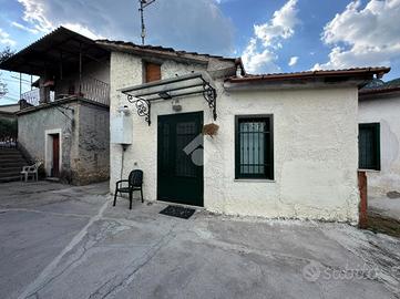 CASA DI CORTE A CASSINO