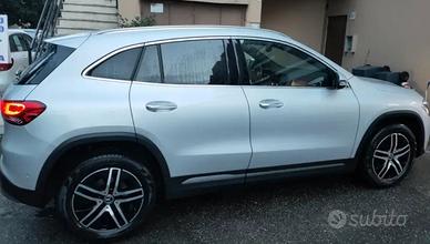 Mercedes-Benz GLA 180 d Sport 