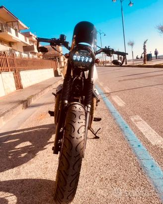 Moto Guzzi Nevada 750