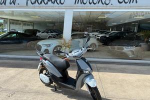 Piaggio Liberty S 50 a 30 euro al mese senza antic