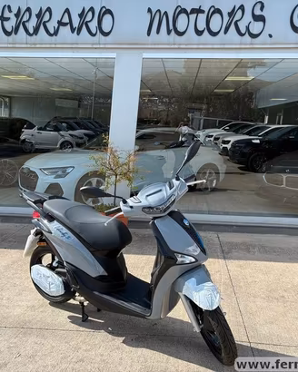 Piaggio Liberty S 50 a 30 euro al mese senza antic