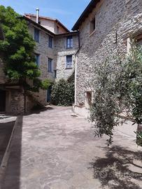 Rustico / Casale di 120 m² con 5 locali a Borghett