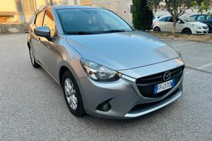 Mazda 2 III 2015