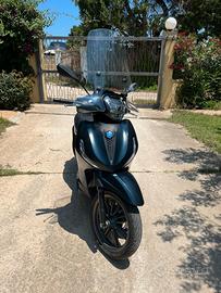 Beverly 300 versione sport