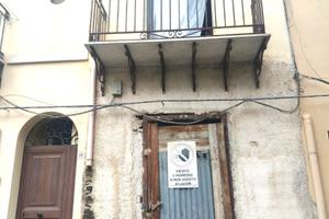 MONTEPELLEGRINO/ANGIO' 2 bivani in palazzina