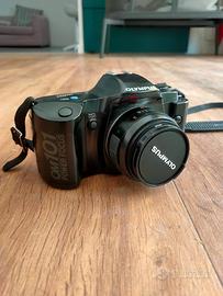 Olympus Power Focus + ob. Olympus Af 50 mm 1.8