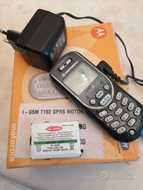 telefonino cellulare 