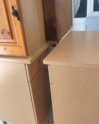 mobiletti vari da camera cucina più lavandino 