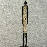 statuetta artigianale.