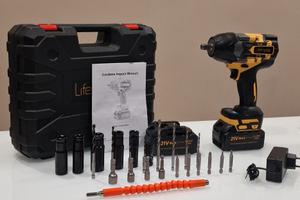 AVVITATORE A IMPULSI CON ACCESSORI (NUOVO)