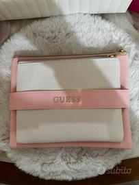 Pochette Guess