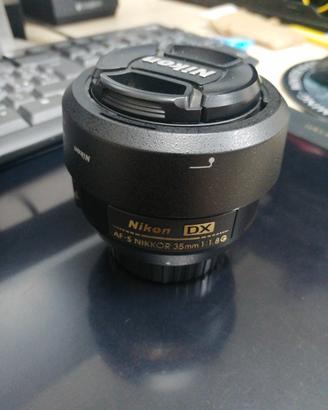 Nikon 35mm 1.8 DX